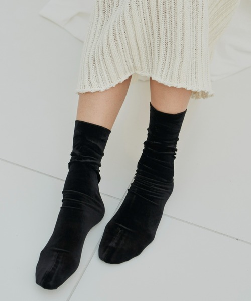 Aunt Marie's（アントマリーズ）の「【昨シーズン即完アイテム！】ベロアソックス（ソックス/靴下・レディース・ボルドー/ネイビー/チャコールグレー/ブラック・FREE）」の6枚目の写真