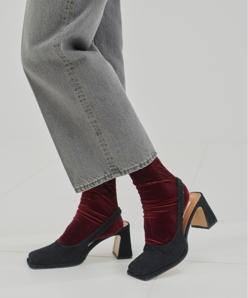 Aunt Marie's（アントマリーズ）の「【昨シーズン即完アイテム！】ベロアソックス（ソックス/靴下・レディース・ボルドー/ネイビー/チャコールグレー/ブラック・FREE）」の20枚目の写真