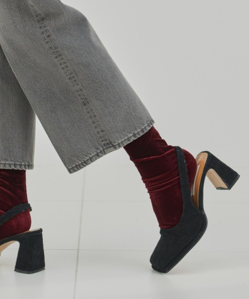 Aunt Marie's（アントマリーズ）の「【昨シーズン即完アイテム！】ベロアソックス（ソックス/靴下・レディース・ボルドー/ネイビー/チャコールグレー/ブラック・FREE）」の22枚目の写真
