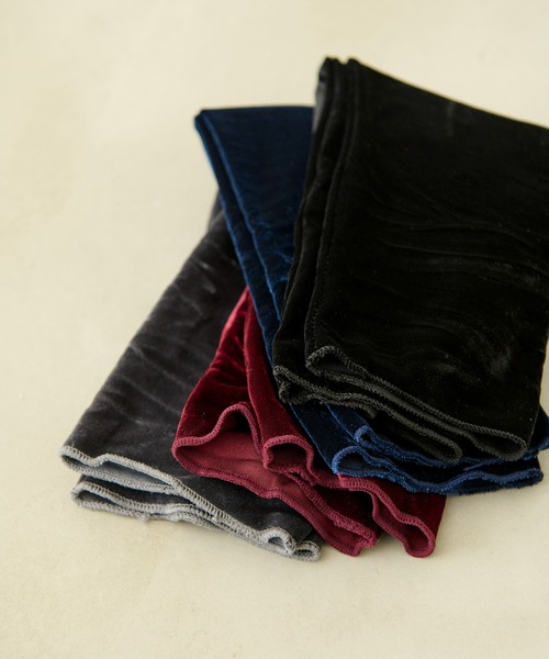 Aunt Marie's（アントマリーズ）の「【昨シーズン即完アイテム！】ベロアソックス（ソックス/靴下・レディース・ボルドー/ネイビー/チャコールグレー/ブラック・FREE）」の5枚目の写真