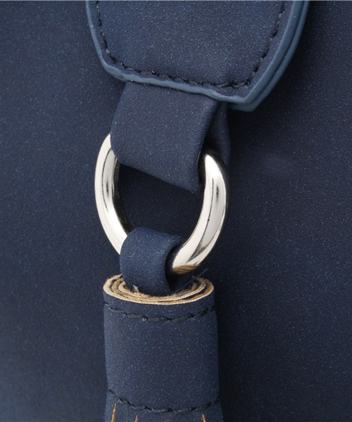 one after another NICE CLAUP（ワンアフターアナザーナイスクラップ）の「【non-no8月号掲載 ナイスクラップ】タッセル付きショルダーバック（ショルダーバッグ・レディース・サックスブルー/ベージュ/ネイビー・FREE）」の13枚目の写真