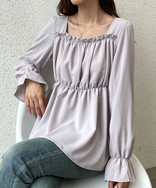 Coo+i(クーイ)の「スクエアネックチュニックブラウス(シャツ/ブラウス・レディース・ホワイト/ベージュ/ブラック/モカ・M/L)」の17枚目の写真