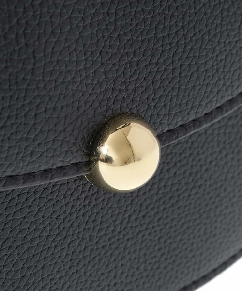 OFUON le MK(オフオンルエムケー)の「フェイクレザーハンドバッグ(ハンドバッグ・レディース・ブラック/ミント/アイボリー・38)」の16枚目の写真