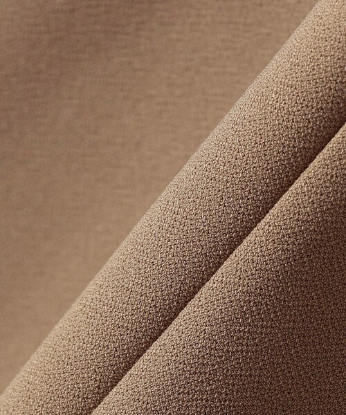 SHIPS(シップス)の「*〈手洗い可能〉ジョーゼット 切替 セミフレアスカート◆(スカート・レディース・ブラック/ベージュ/オフホワイト/ブルー・SMALL/MEDIUM)」の10枚目の写真