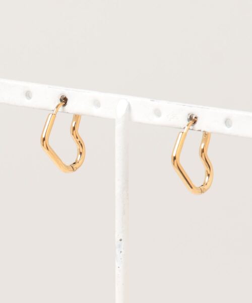 prose verse（プロズヴェール）の「〈サージカルステンレス〉ハートフープピアス（ピアス（両耳用）・レディース・シルバー/ゴールド・ﾌﾘ-）」の7枚目の写真