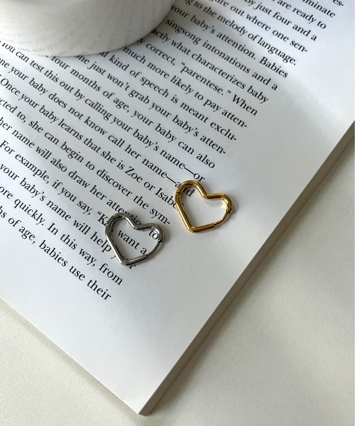 prose verse（プロズヴェール）の「〈サージカルステンレス〉ハートフープピアス（ピアス（両耳用）・レディース・シルバー/ゴールド・ﾌﾘ-）」の3枚目の写真
