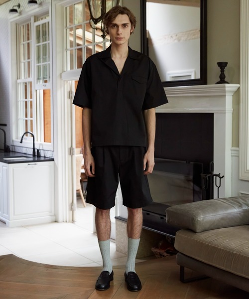 Apartment Three（アパートメントスリー）の「Apartment Three - Camp-collar Short-sleeve Shirt（シャツ/ブラウス・メンズ・ブルー/ホワイト/ブラック・1/2）」の3枚目の写真