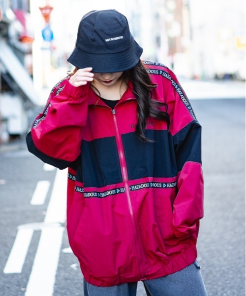 SUGGESTION(サジェッション)の「SUGGESTION ナイロンスタンドジャケット(ナイロンジャケット・メンズ・ホワイト/ブラック/レッド・M/L)」の3枚目の写真