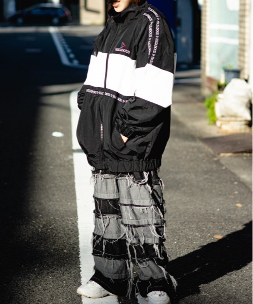 SUGGESTION(サジェッション)の「SUGGESTION ナイロンスタンドジャケット(ナイロンジャケット・メンズ・ホワイト/ブラック/レッド・M/L)」の12枚目の写真