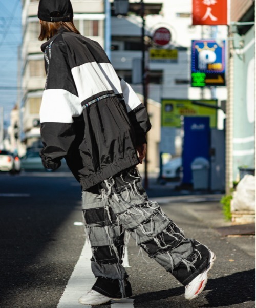 SUGGESTION(サジェッション)の「SUGGESTION ナイロンスタンドジャケット(ナイロンジャケット・メンズ・ホワイト/ブラック/レッド・M/L)」の21枚目の写真