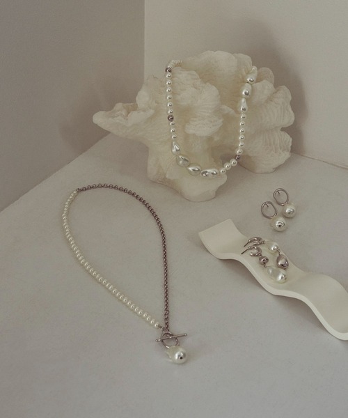 ボリュームパールネックレス