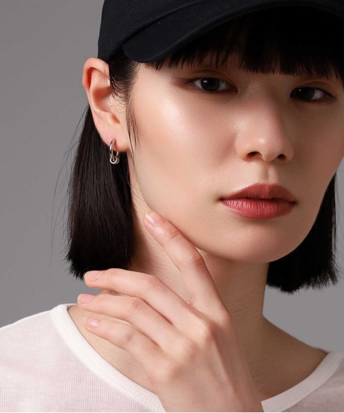 LION HEART(ライオンハート)の「【限定展開】“LH-1”リングチャームフープピアス/サージカルステンレス(金属アレルギー対応)【LION HEART / ライオンハート】(ピアス(片耳用)・メンズ・シルバー・ONE SIZE)」の18枚目の写真