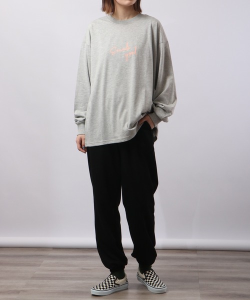 spiritoso(スピリトーゾ)の「spiritoso ニュアンスカップル ロンT 長袖(Tシャツ/カットソー・レディース・ネイビー/オフホワイト/杢グレー・F)」の19枚目の写真