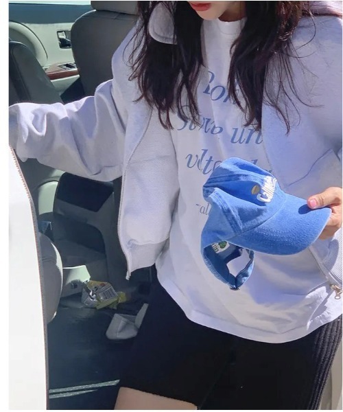 LYEON(リヨン)の「ジップアップスウェットブルゾン(Tシャツ/カットソー・レディース・グレー/ブラック/ブルー/ホワイト・FREE)」の5枚目の写真