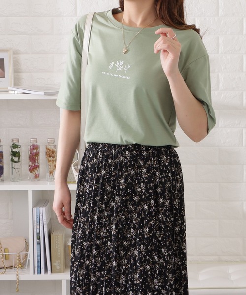 Lace Ladies（レースレディース）の「ワンポイントゆるカラーTシャツ（Tシャツ/カットソー・レディース・ブラック/ベージュ/ピンク/ホワイト/アイボリー/ブルー/ミント/ネイビー・L/XL/M/S）」の5枚目の写真