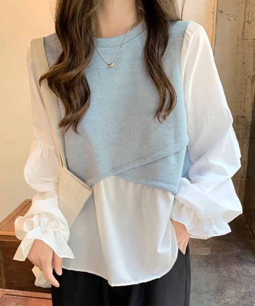 Amulet(アミュレット)の「ボリュームスリーブ切り替えブラウス(シャツ/ブラウス・レディース・ブラック/ブルー/ピンク・F)」の1枚目の写真