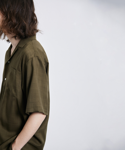 JUNRED（ジュンレッド）の「セットアップ対応 / ドレープカチオンオープンカラーシャツ（シャツ/ブラウス・メンズ・カーキ/ベージュ/ブラック・M/L/LL）」の14枚目の写真