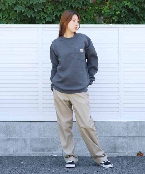 Carhartt（カーハート）の「Carhartt/カーハート Men's Crewneck Pocket Sweatshirt スウェット（スウェット・メンズ・ダークグレー・S/M/L）」の13枚目の写真