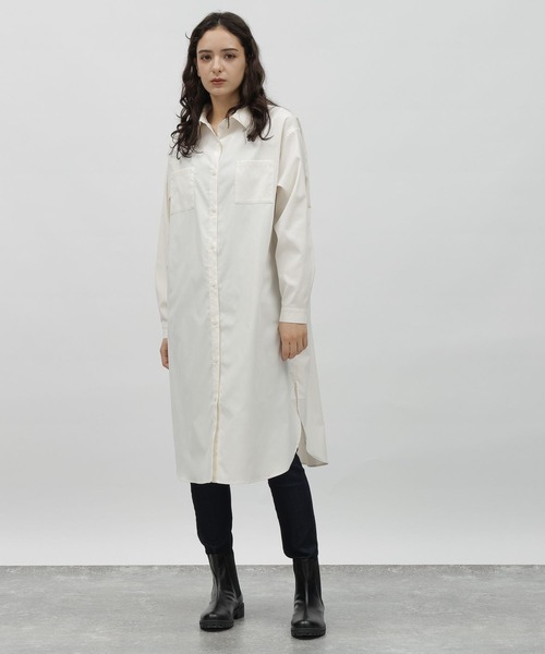 LAKOLE（ラコレ）の「マエビラキシャツワンピース / 972311（シャツワンピース・レディース・ブラック/オフホワイト/グレイッシュベージュ・SMALL/MEDIUM）」の4枚目の写真