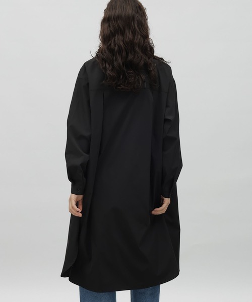 LAKOLE（ラコレ）の「マエビラキシャツワンピース / 972311（シャツワンピース・レディース・ブラック/オフホワイト/グレイッシュベージュ・SMALL/MEDIUM）」の9枚目の写真