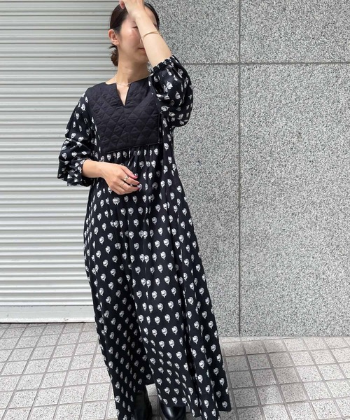 URBAN RESEARCH DOORS(アーバンリサーチドアーズ)の「インドコットンプリントワンピース(ワンピース・レディース・ブラック系その他/ベージュ系その他・MEDIUM)」の4枚目の写真