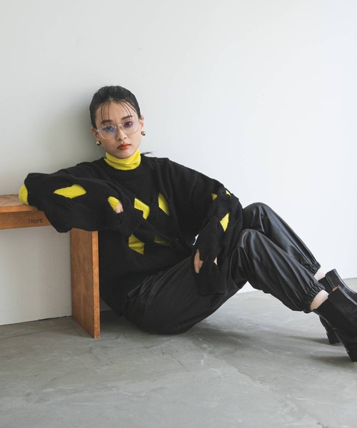 bohmal(ボマール)の「アミアミケーブルスラッシュニット(ニット/セーター・レディース・グリーン/ブラック/レッド・FREE)」の19枚目の写真