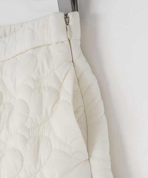 LOWRYS FARM（ローリーズファーム）の「キルティングミディスカート　981564（スカート・キッズ・ホワイト/ブラック・150cm/160cm）」の9枚目の写真
