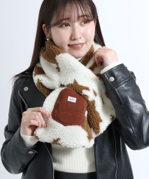Lee（リー）の「Lee（リー）レオパード柄 ボアフリースマフラー レディース/ティペット ヒョウ柄（マフラー・レディース・ホワイト×ブラウン/ホワイト×ブラック/ブラウン系その他・M）」の6枚目の写真