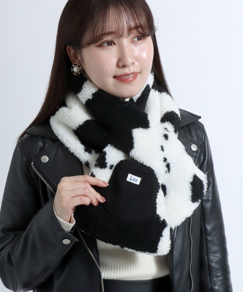 Lee（リー）の「Lee（リー）レオパード柄 ボアフリースマフラー レディース/ティペット ヒョウ柄（マフラー・レディース・ホワイト×ブラウン/ホワイト×ブラック/ブラウン系その他・M）」の4枚目の写真