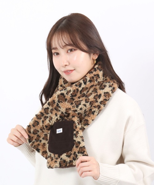 Lee（リー）の「Lee（リー）レオパード柄 ボアフリースマフラー レディース/ティペット ヒョウ柄（マフラー・レディース・ホワイト×ブラウン/ホワイト×ブラック/ブラウン系その他・M）」の12枚目の写真