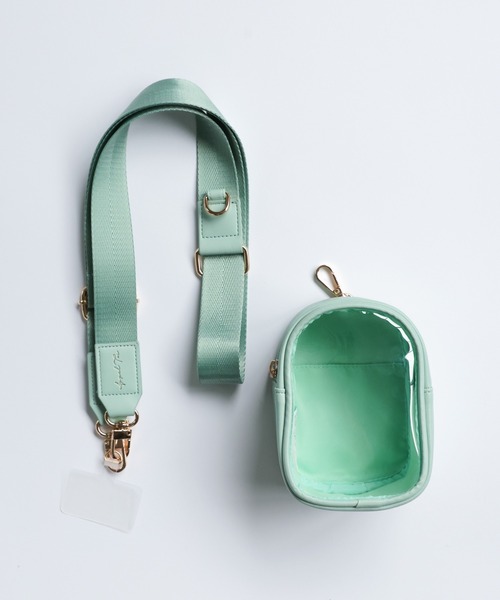 LAC-VERT（ラック・ヴェール）の「【推し活】取り外し可能クリアショルダーぬいぐるみポーチ/スマホストラップ（スマホグッズ・レディース・パープル/ダークグレー/ピンク/ベージュ/グリーン/ブルー/イエロー・FREE）」の4枚目の写真