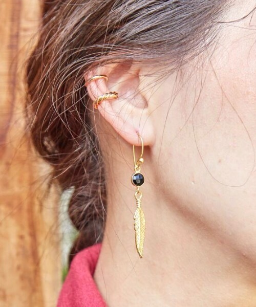 チャイハネ(チャイハネ)の「【チャイハネ】フェザーストーンピアス(ピアス(両耳用)・レディース・ゴールド/シルバー・FREE)」の4枚目の写真