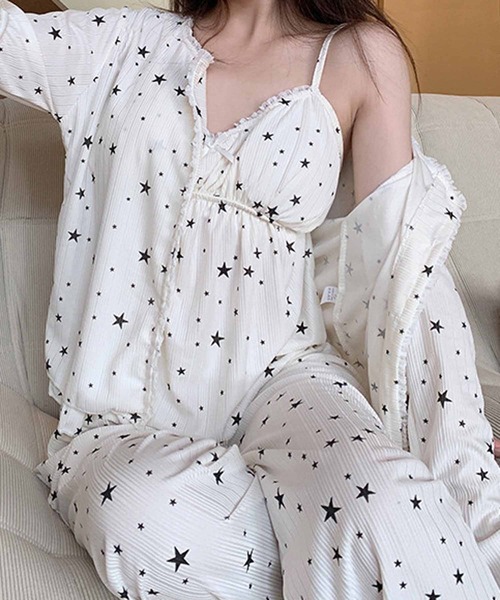 NANEA（ナネア）の「カップ付きキャミソール/カーディガン/パンツ　3点セット（ルームウェア/パジャマ・レディース・ブルー/ピンク/ドット/ピンク系その他2/ブラック系その他2/ブラック系その他/ピンク系その他/レッド/ブラック・LARGE/X-LARGE/MEDIUM）」の18枚目の写真