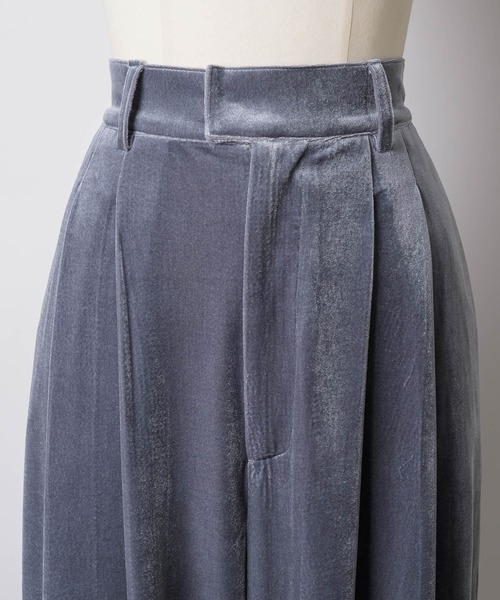 セール】ツータックリラックスベロアパンツ（スラックス）｜LA BELLE