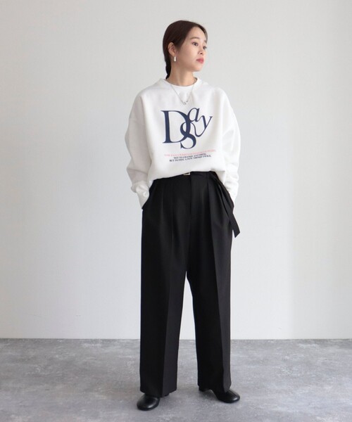 fredy emue（フレディエミュ）の「グラフィック裏起毛スウェット（スウェット・レディース・チャコールグレー/ライトグレー/オフホワイト・38）」の15枚目の写真