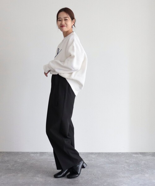 fredy emue（フレディエミュ）の「グラフィック裏起毛スウェット（スウェット・レディース・チャコールグレー/ライトグレー/オフホワイト・38）」の18枚目の写真