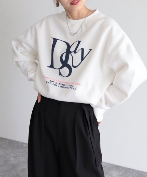 fredy emue（フレディエミュ）の「グラフィック裏起毛スウェット（スウェット・レディース・チャコールグレー/ライトグレー/オフホワイト・38）」の20枚目の写真