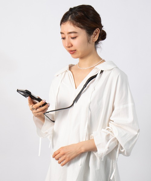 【MARY QUANT】キルトレザースリングケース iPhone 15 / iPhone 14 / iPhone 13 兼用スマホショルダーケース(スマホケース/カバー)|MARY QUANT(マリークヮント) 【MARY QUANT】キルトレザースリングケース iPhone 15 / iPhone 14 / iPhone 13 兼用スマホショルダーケース(スマホケース/カバー)|MARY QUANT(マリークヮント)