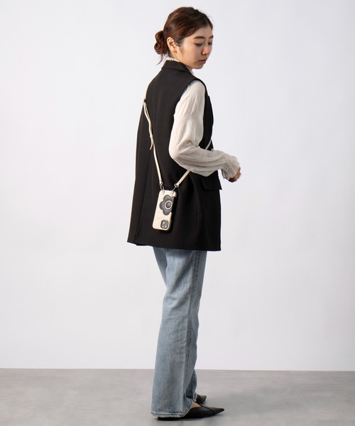 【MARY QUANT】キルトレザースリングケース iPhone 15 / iPhone 14 / iPhone 13 兼用スマホショルダーケース(スマホケース/カバー)|MARY QUANT(マリークヮント) 【MARY QUANT】キルトレザースリングケース iPhone 15 / iPhone 14 / iPhone 13 兼用スマホショルダーケース(スマホケース/カバー)|MARY QUANT(マリークヮント)