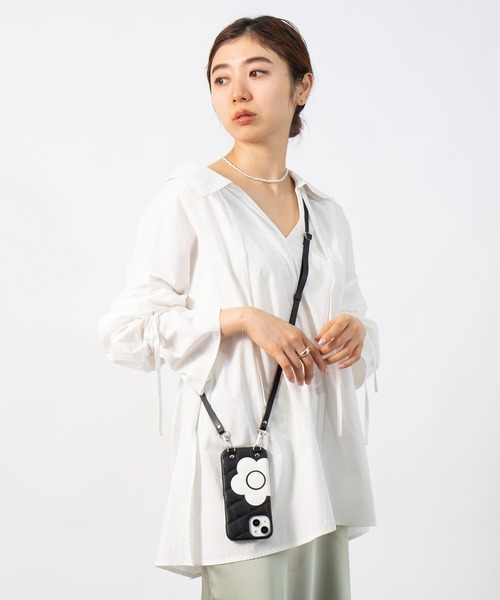 【MARY QUANT】キルトレザースリングケース iPhone 15 / iPhone 14 / iPhone 13 兼用スマホショルダーケース(スマホケース/カバー)|MARY QUANT(マリークヮント) 【MARY QUANT】キルトレザースリングケース iPhone 15 / iPhone 14 / iPhone 13 兼用スマホショルダーケース(スマホケース/カバー)|MARY QUANT(マリークヮント)