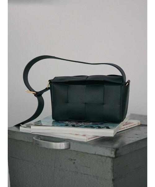 AMERICAN HOLIC(アメリカンホリック)の「編み込みBOXショルダーBAG(ショルダーバッグ・レディース・ブラック/ブラウン・FREE)」の11枚目の写真