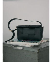 AMERICAN HOLIC | 編み込みBOXショルダーBAG(ショルダーバッグ)