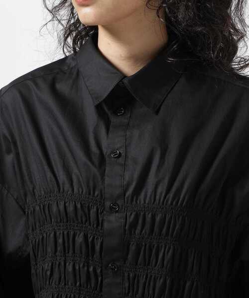 AULA(アウラ)の「AULA/アウラ/Smocking Overshirt(シャツ/ブラウス・レディース・ブラック/ホワイト・F)」の9枚目の写真