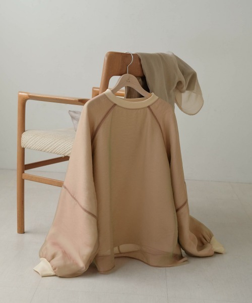 Bab（バブ）の「【裏起毛】シアーレイヤードスウェット（スウェット・レディース・杢グレー/グレイッシュベージュ/ホワイト系その他・FREE）」の16枚目の写真