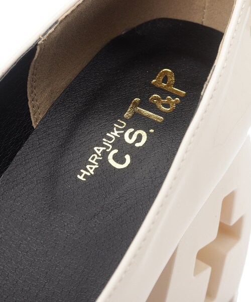 cs T&P(シーエスティーアンドピー)の「厚底十字架くり抜きヒールパンプス 24SS(パンプス・レディース・ブラック系1/レッド系3/アイボリー系1・M/LL/L/S)」の6枚目の写真