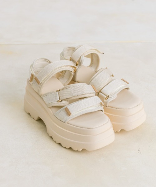 OLIVE des OLIVE（オリーブデオリーブ）の「ボリュームソールスポーツサンダル　1041130060（サンダル・レディース・ブラック/アイボリー・LARGE/MEDIUM/SMALL/X-LARGE）」の10枚目の写真