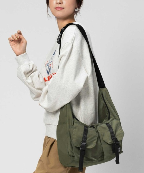 CAMP7（キャンプセブン）の「【CAMP7】マルチポケットショルダーバッグ（ショルダーバッグ・レディース・ブラック/カーキブラウン・ONE SIZE）」の2枚目の写真