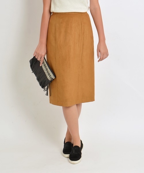 Khaju（カージュ）の「Khaju:フェイクスエードタイトスカート（スカート・レディース・ブラック/キャメル・ONE SIZE）」の2枚目の写真