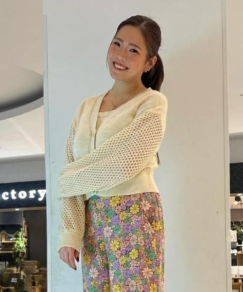 ROXY（ロキシー）の「BLOOMING DAYS/ロキシーショートレングスカーディガン（カーディガン/ボレロ・レディース・ホワイト/レッド/ブルー・SMALL/MEDIUM/LARGE）」の4枚目の写真