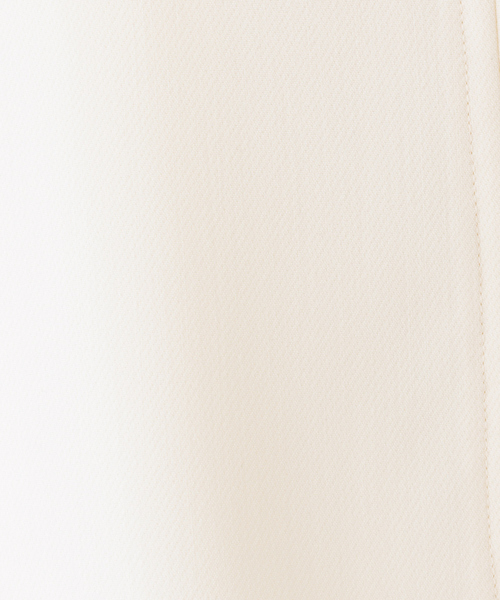 abahouse mavie（アバハウスマヴィ）の「【感嘆/セットアップ対応】ダブルクロスオーバーベスト（ベスト・レディース・オフホワイト/ブラック系その他/ブラック/ホワイト系その他・フリー）」の8枚目の写真